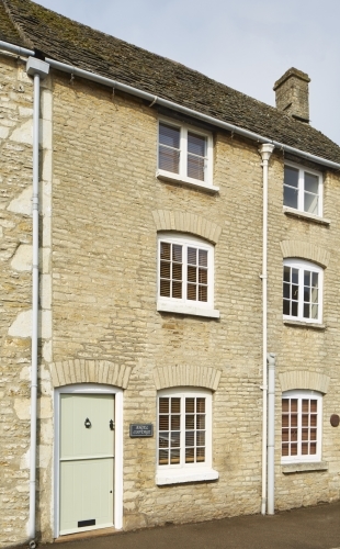 Angel Cottage holiday home in Tetbury